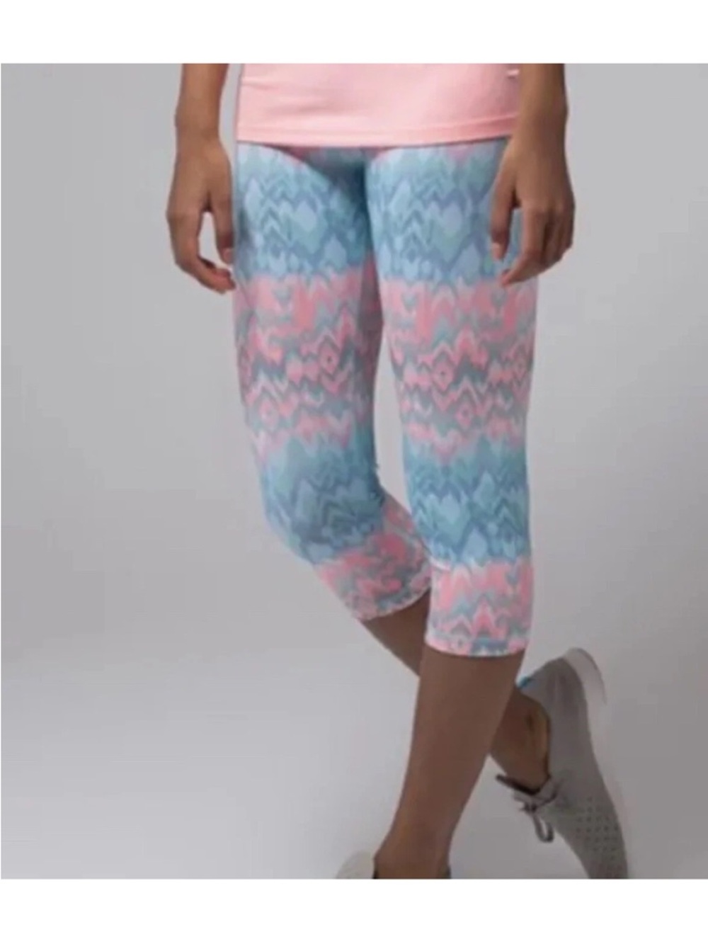 IVIVVA By Lululemon Girls Kids Crafty Bleached Coral Rhythmic Crop Leggings 14